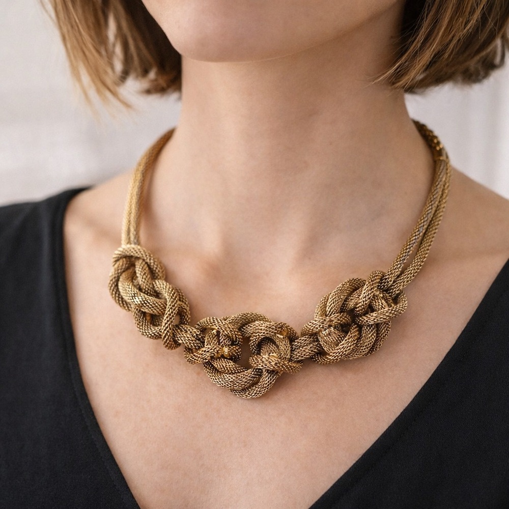 🔥NWT J. Crew Brushed Gold Rope Triple Knot Necklace